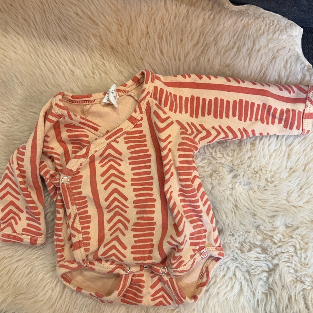 Kate Quinn onesie organic cotton